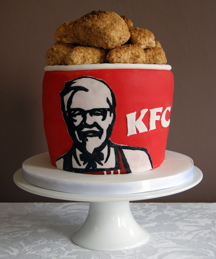 Laura Loukaides Kuchen (Cake) KFC Chicken Bucket