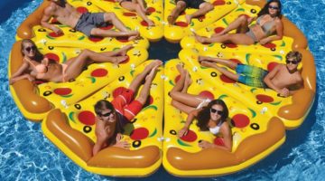 Pizza Luftmatratze für den Pool und Baggersee